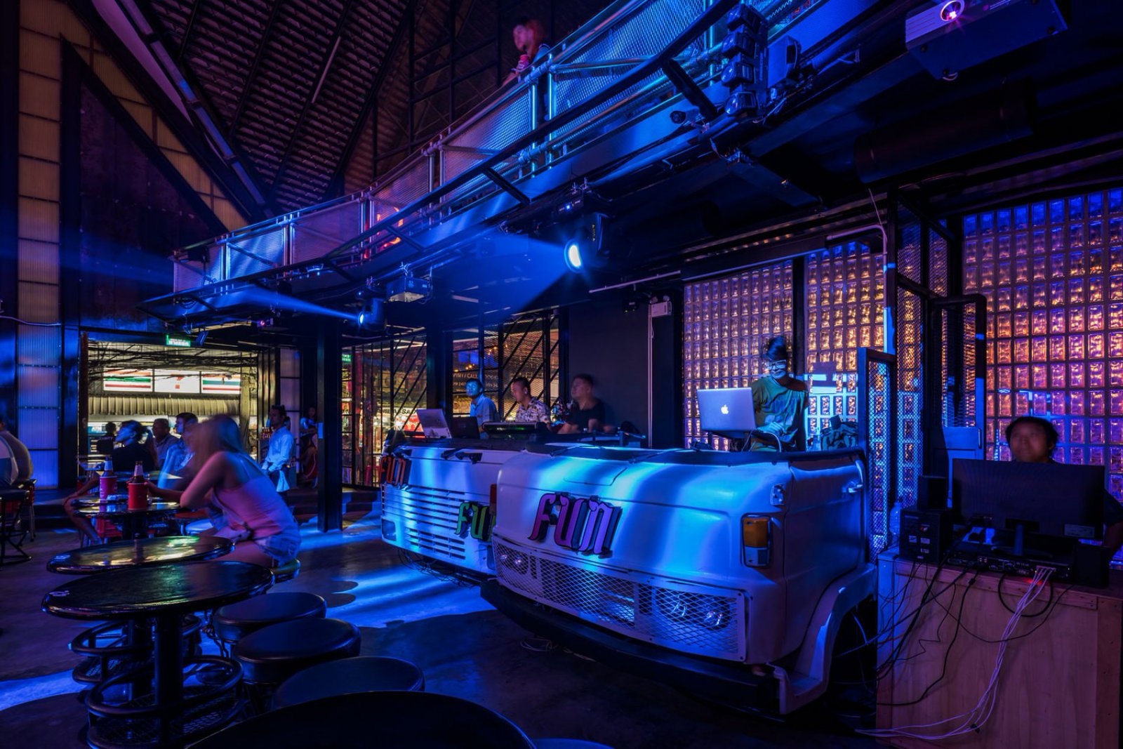 cafe bar三色酒吧 -画廊-模匠网,3d模型下载,免费模型下载,国外模型
