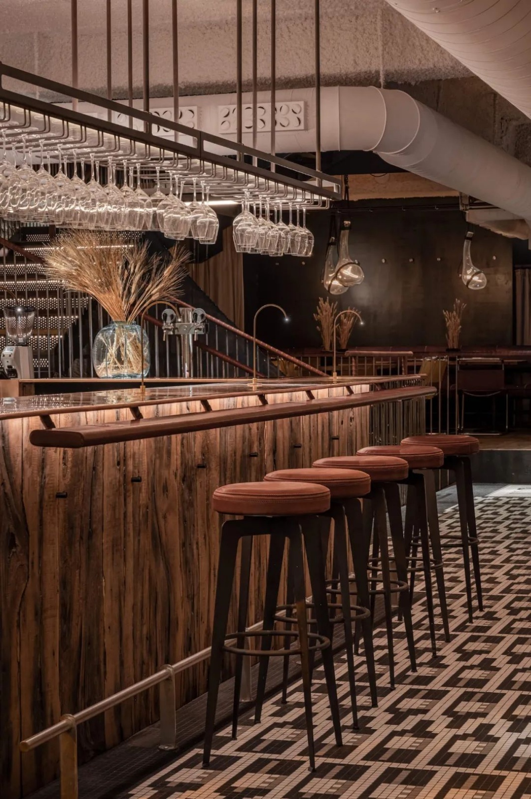原始工业风酒吧yoddesignlab