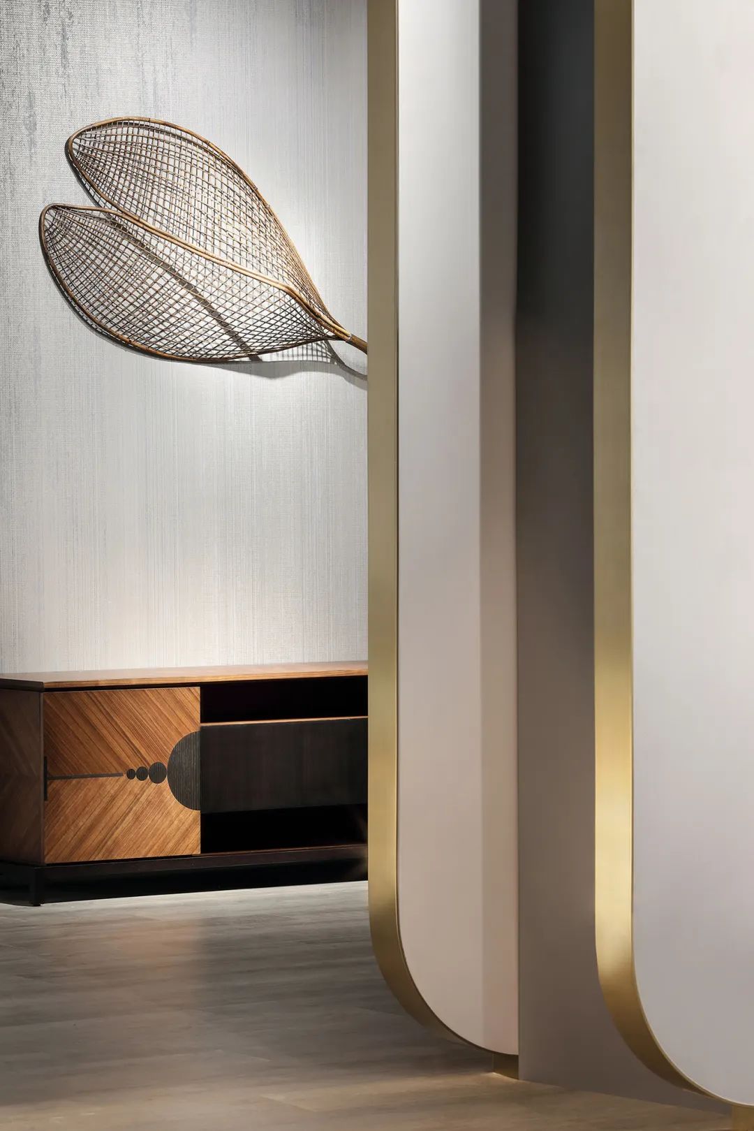 梁景华新作:又一次向传统家居馆空间说"不"!