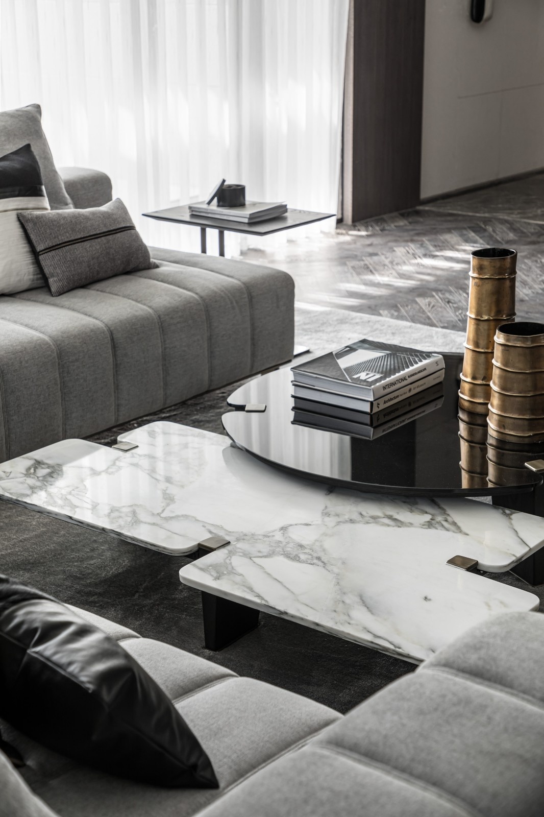 唐忠汉x融创560㎡大地灰别墅用设计感知空间生命力近境制作